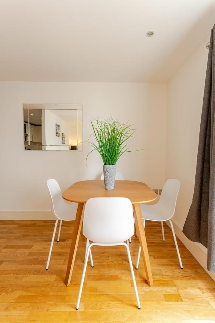Brand New Flat In Central London With Car Park Exteriér fotografie